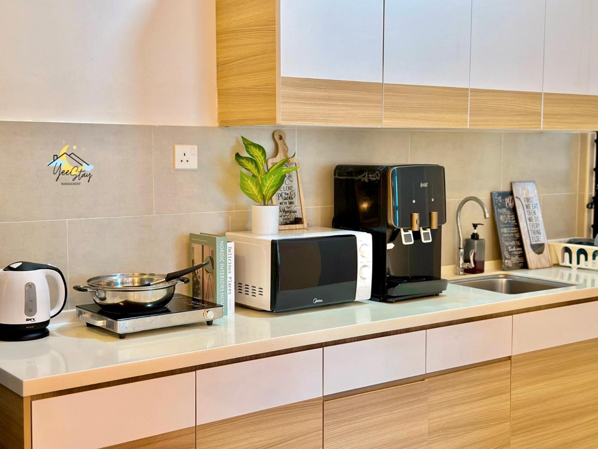 Atlantis 8-12Pax/Netflix/Video Game/5Min To Jonker Apartment Malacca Екстериор снимка