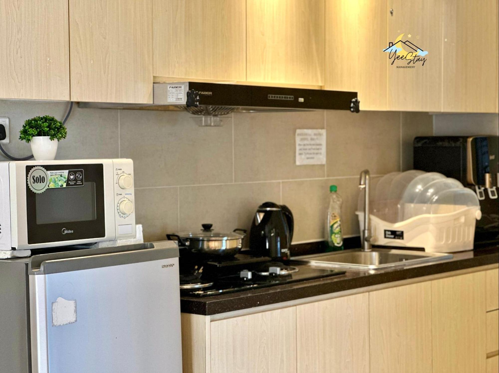 Atlantis 8-12Pax/Netflix/Video Game/5Min To Jonker Apartment Malacca Екстериор снимка