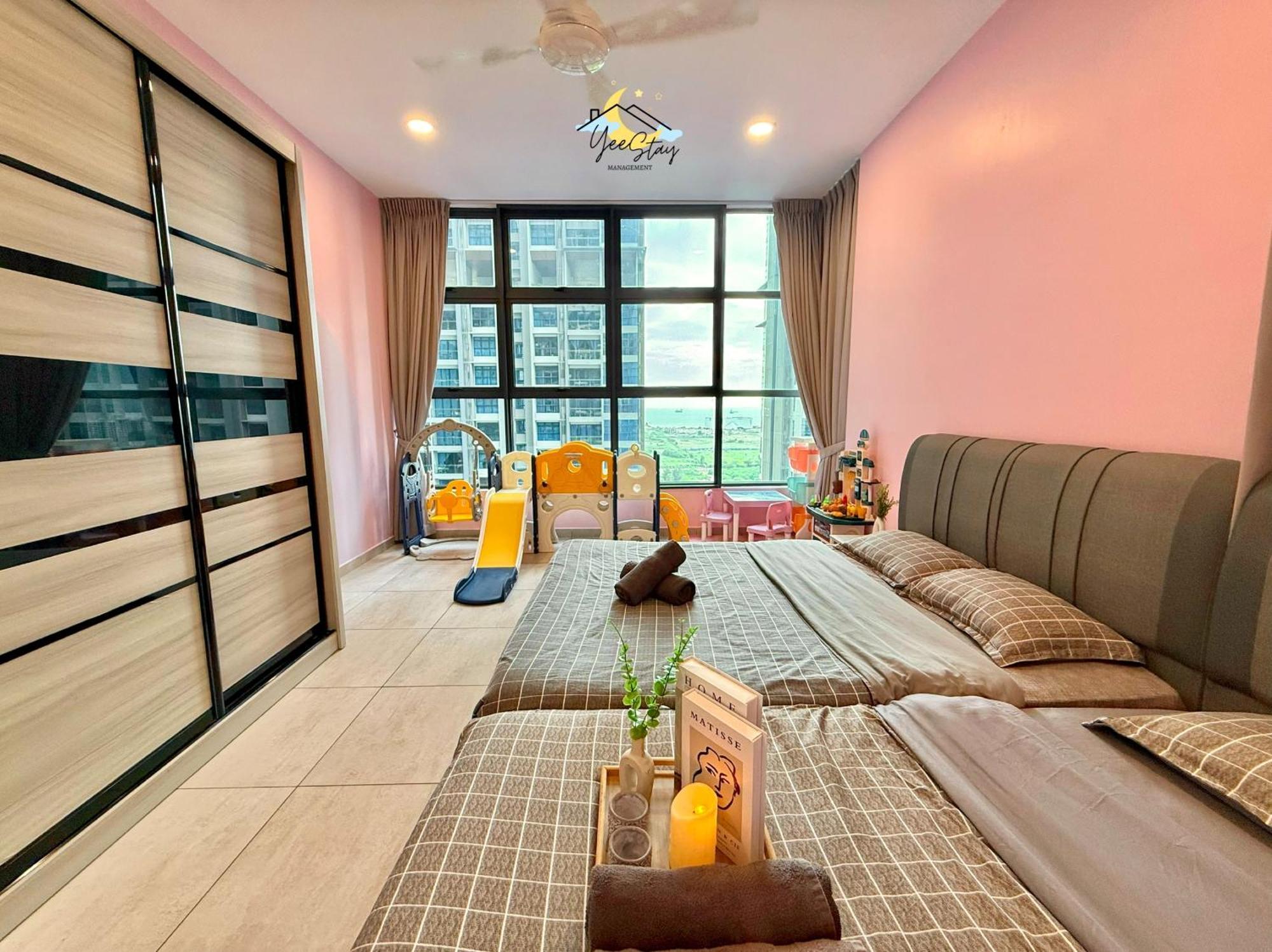 Atlantis 8-12Pax/Netflix/Video Game/5Min To Jonker Apartment Malacca Екстериор снимка