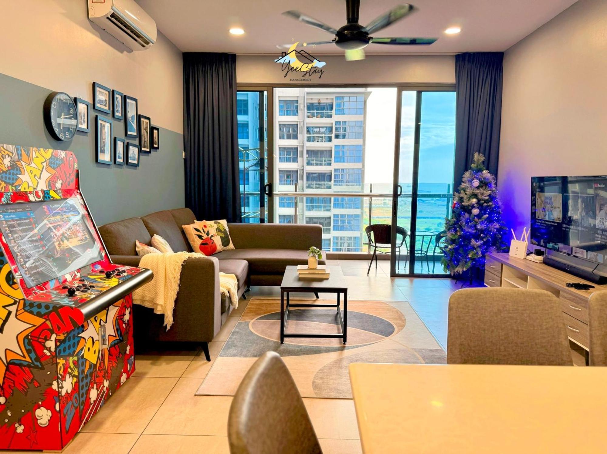 Atlantis 8-12Pax/Netflix/Video Game/5Min To Jonker Apartment Malacca Екстериор снимка